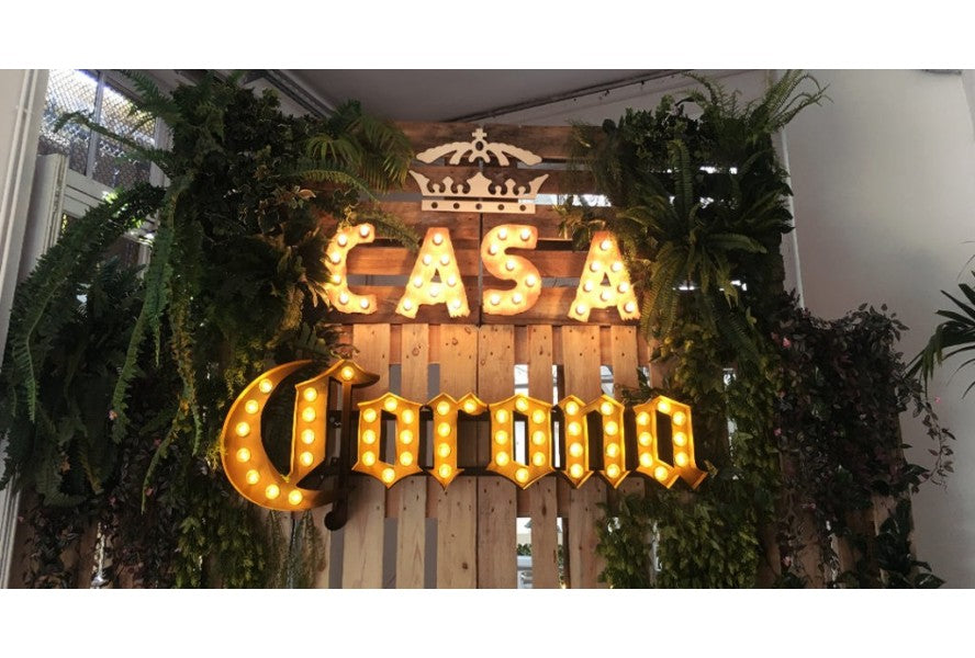 Edito habille la Casa Corona