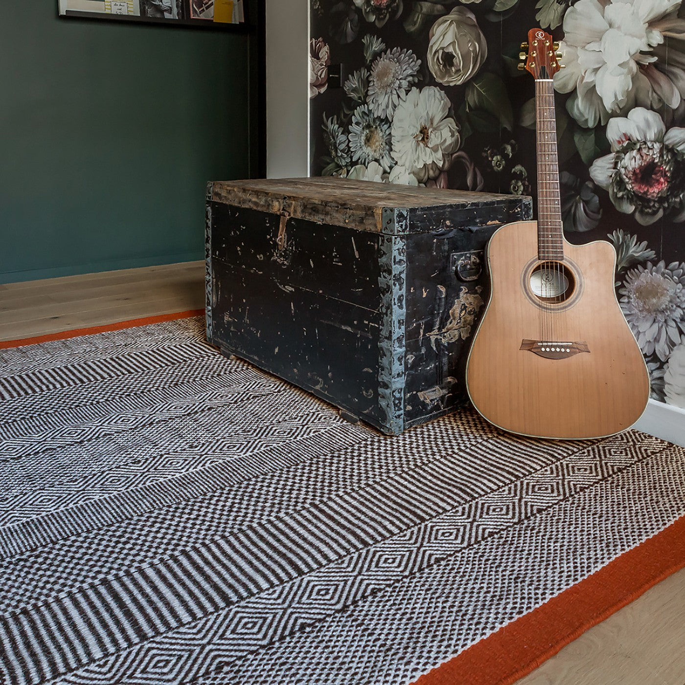 Tapis Triptik Noir et Rouge