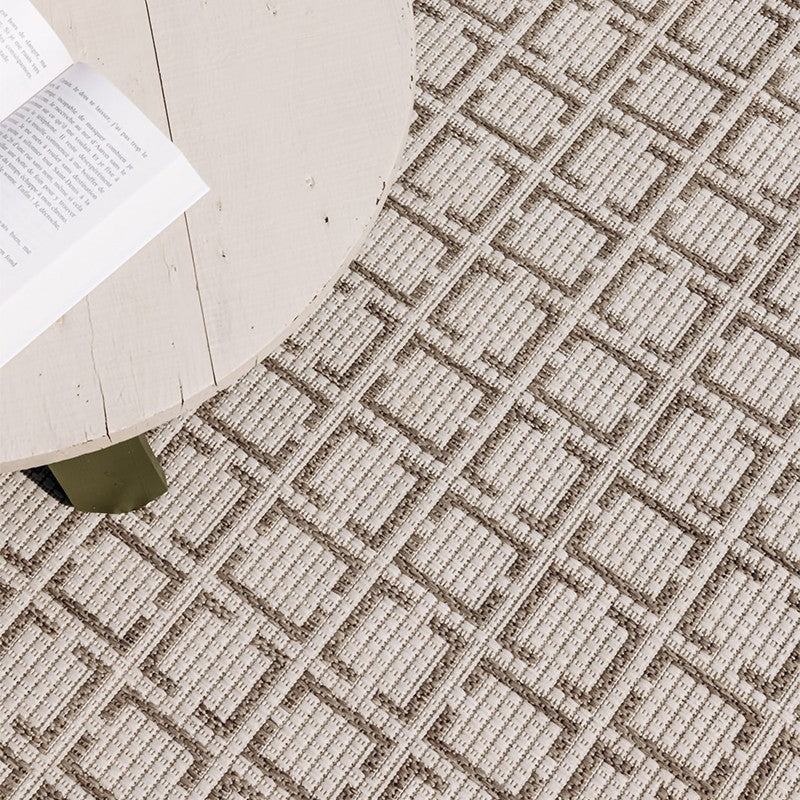 Tapis extérieur beige effet cannage