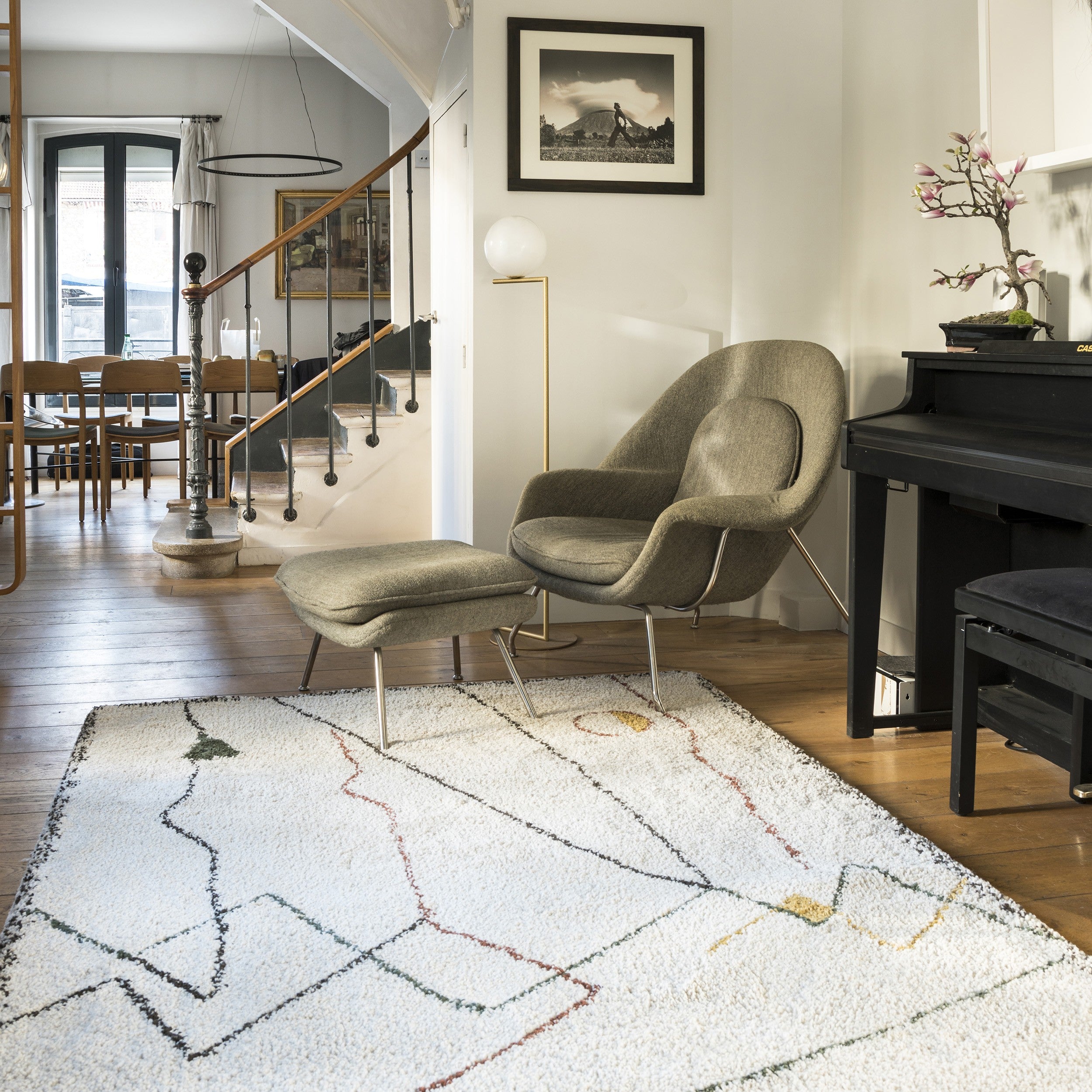 Tapis de salon poils longs aux motifs graphiques