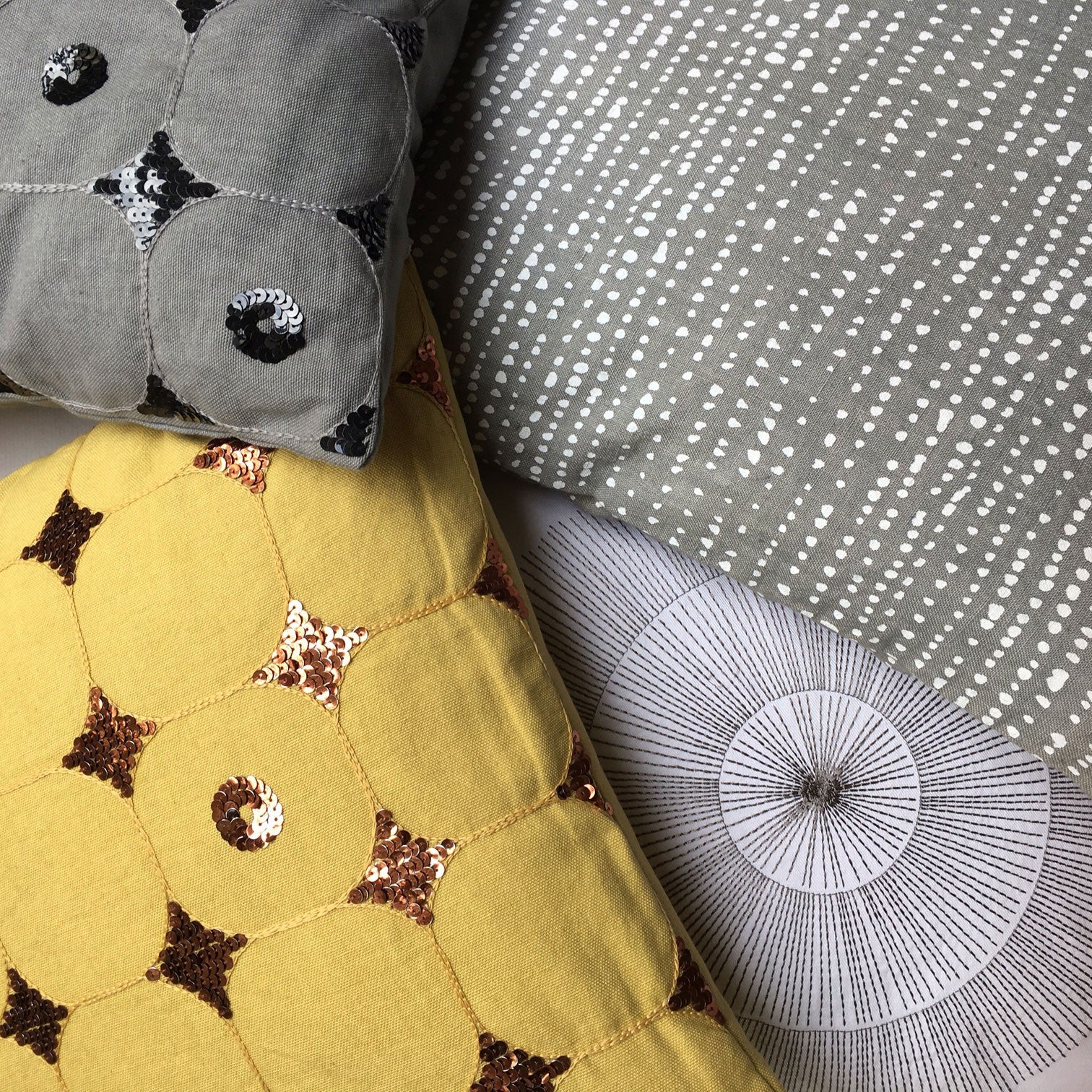Housse de coussin Snowflakes gris