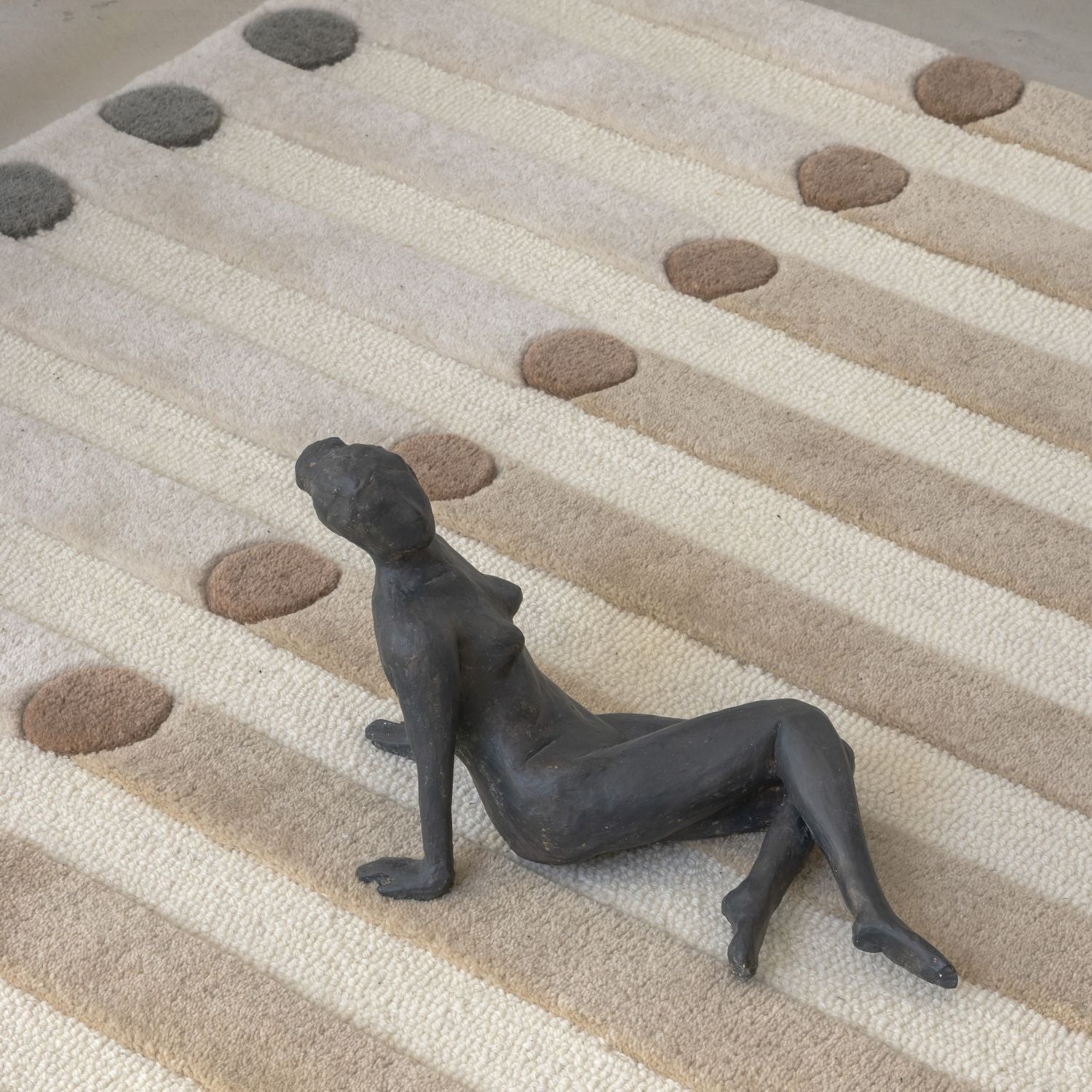 Tapis beige DOTT